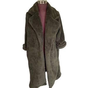 Comfy Olive Army Green Fuzzy Teddy Coat - NEW - Size Large/XL